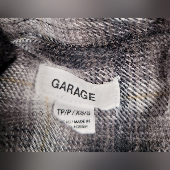 Garage XS S Flannel Shirt Top Plaid Long Sleeve Button Down Pocket - Picture 3 of 4